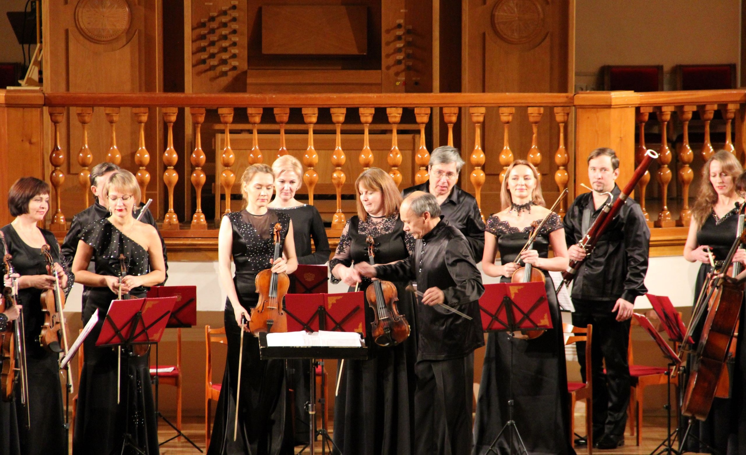 Камерный оркестр Вологодской филармонии и солисты